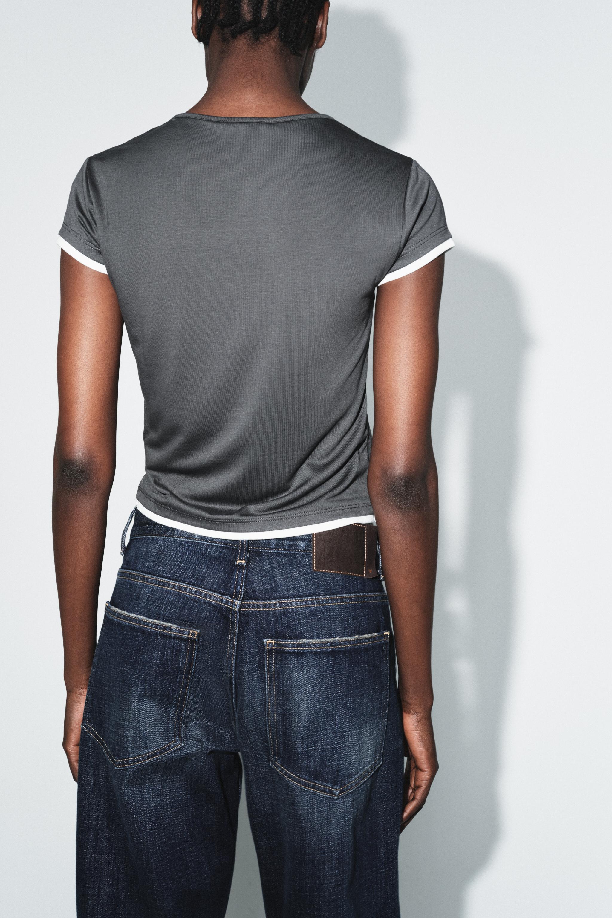 CONTRAST PIPING T-SHIRT